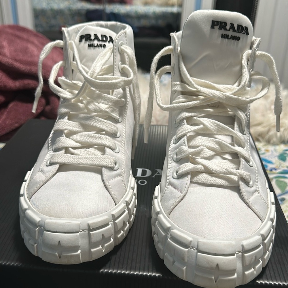 White authentic Prada sneakers, excellent condition used them twice size 40